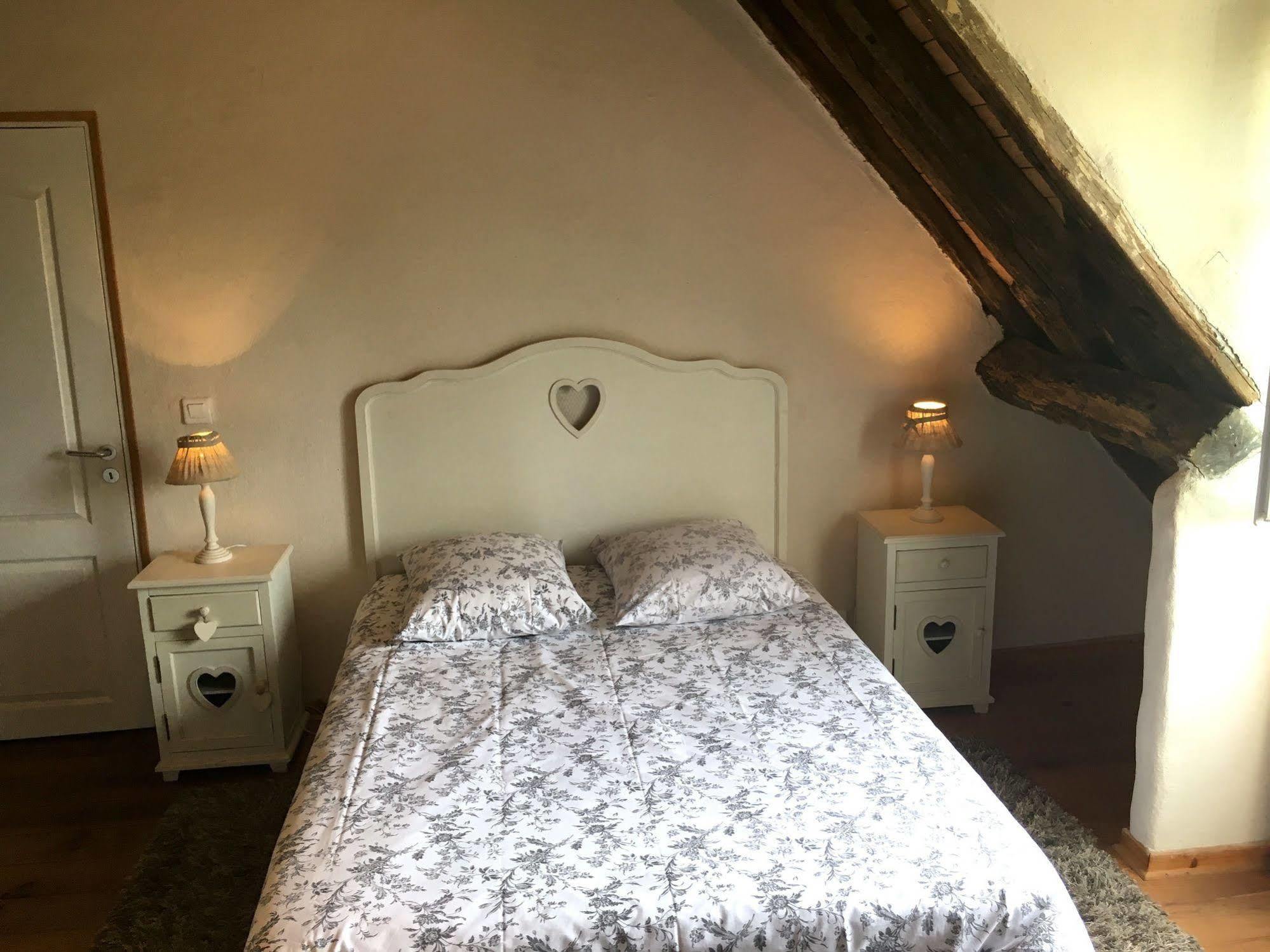 Domaine Du Moulin De Champie - Versailles - Gites & Suites Feucherolles エクステリア 写真