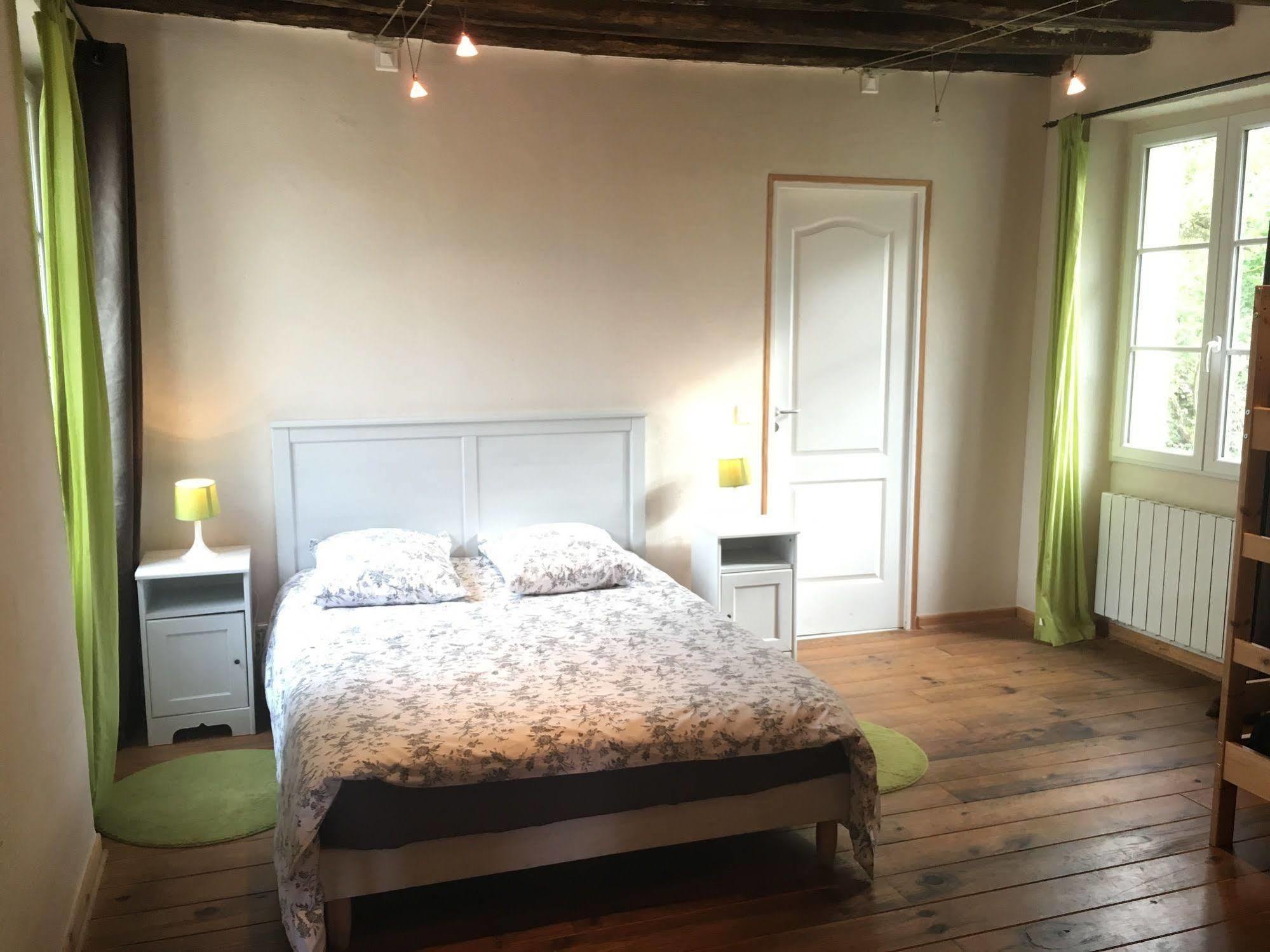 Domaine Du Moulin De Champie - Versailles - Gites & Suites Feucherolles エクステリア 写真